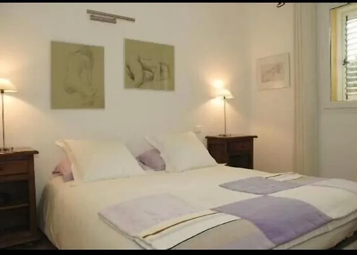 Ysee Porto-Vecchio (Corsica)